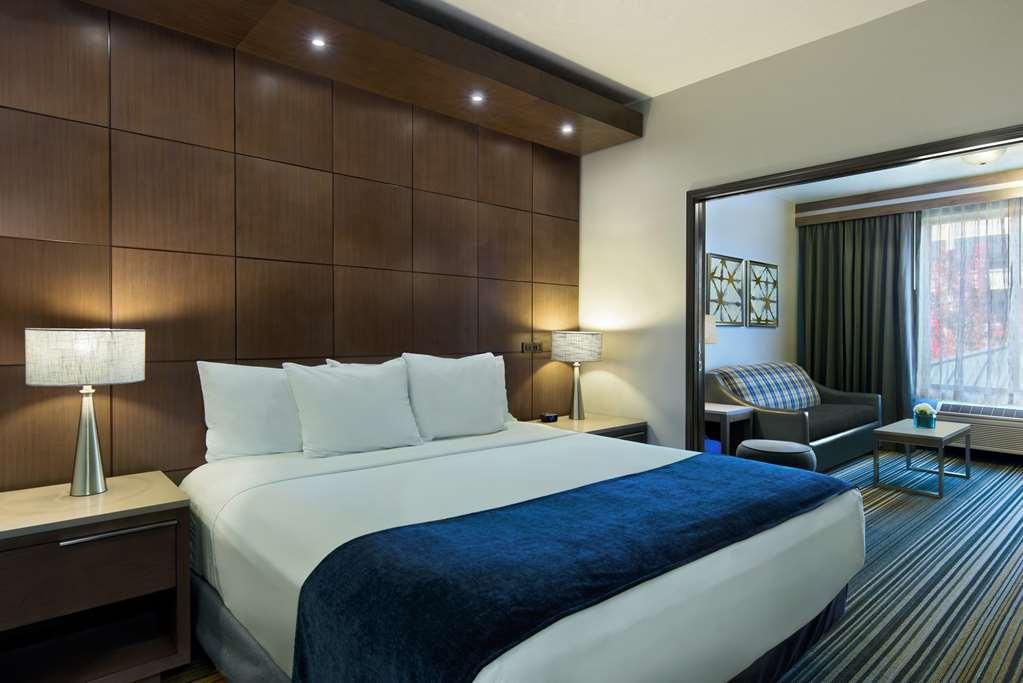 Oxford Suites Spokane Downtown Zimmer foto