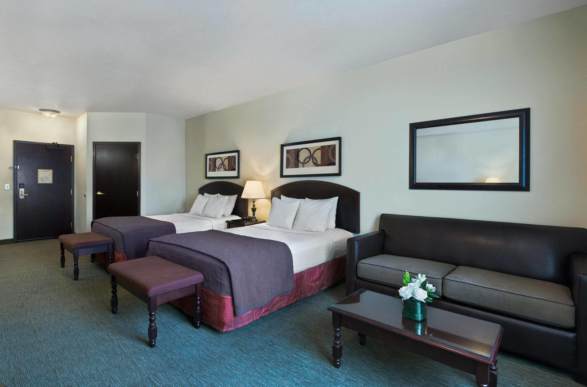 Oxford Suites Spokane Downtown Exterior foto