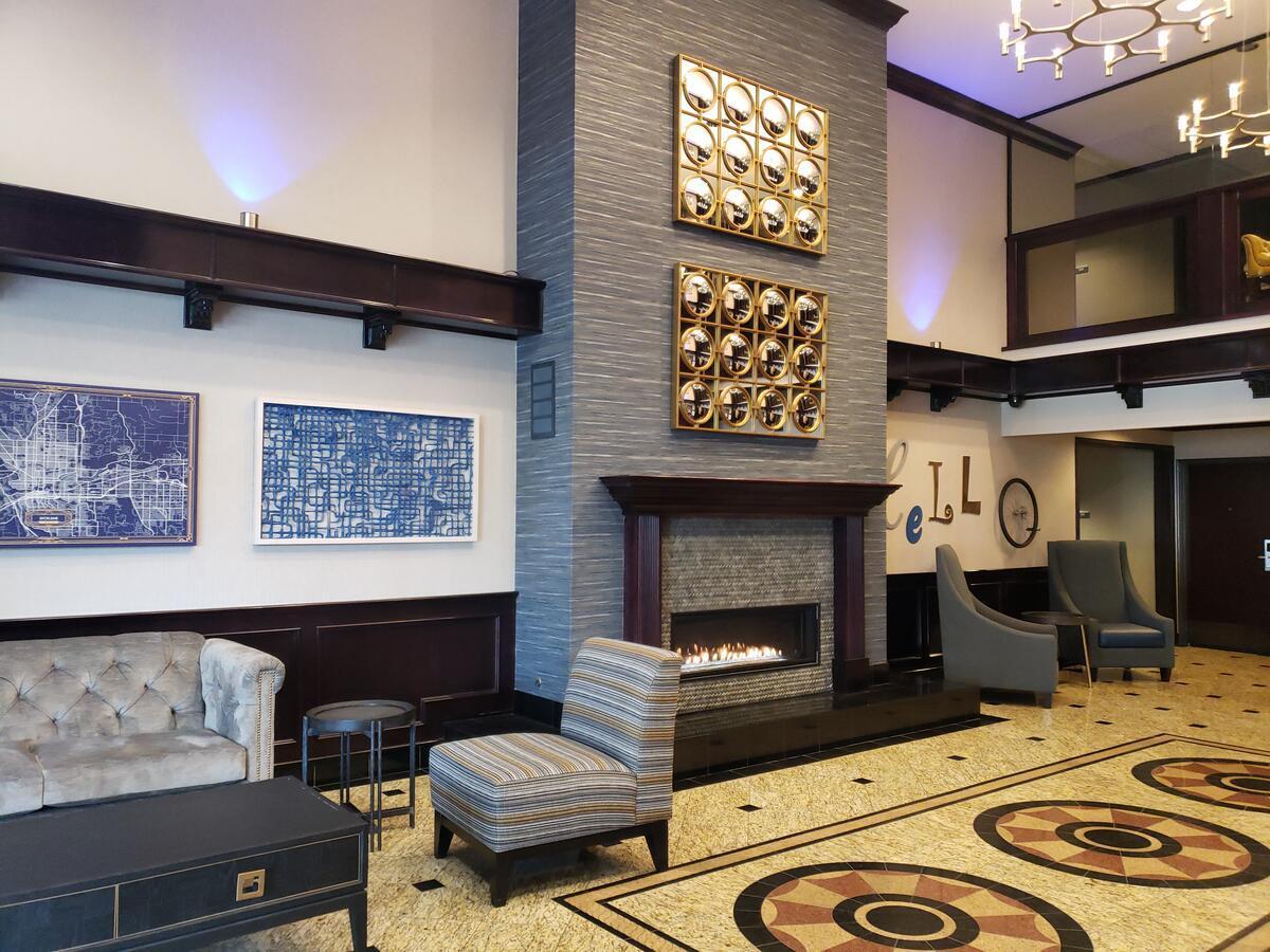 Oxford Suites Spokane Downtown Exterior foto